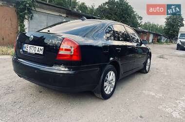 Лифтбек Skoda Octavia 2006 в 