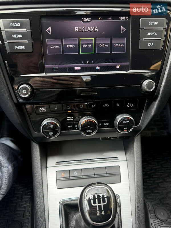 Лифтбек Skoda Octavia 2018 в Ужгороде