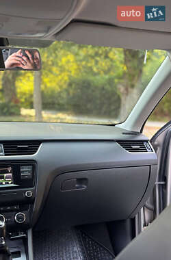 Лифтбек Skoda Octavia 2013 в 