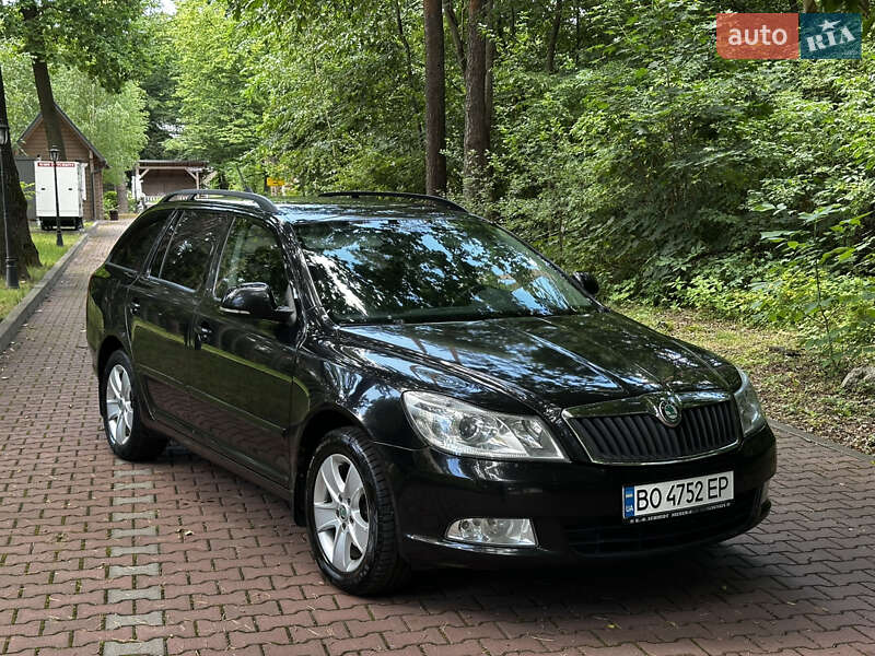 Универсал Skoda Octavia 2011 в Хмельнике
