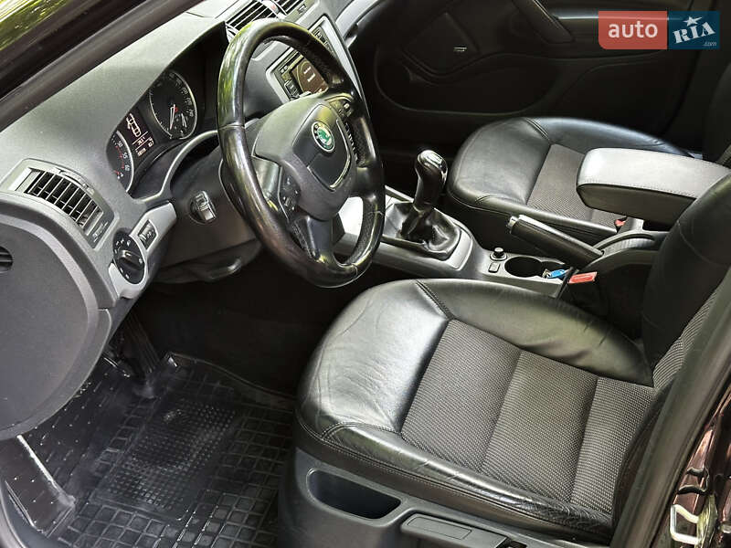 Универсал Skoda Octavia 2011 в Хмельнике