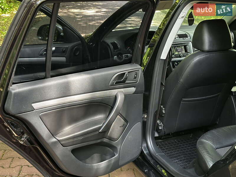 Универсал Skoda Octavia 2011 в Хмельнике