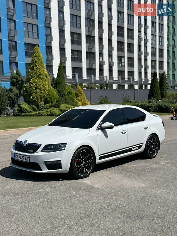 Лифтбек Skoda Octavia 2014 в Днепре