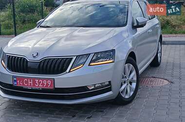 Универсал Skoda Octavia 2017 в Стрые