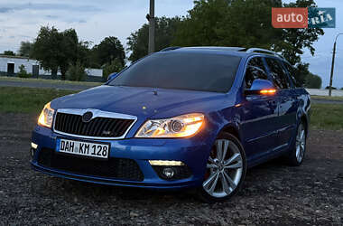 Универсал Skoda Octavia 2010 в Самборе