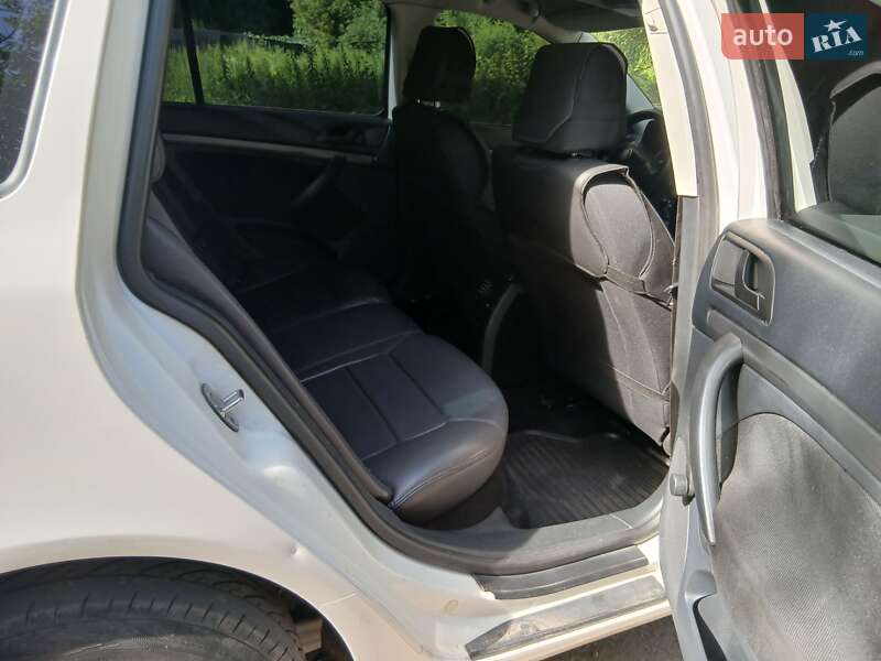 Универсал Skoda Octavia 2012 в Прилуках