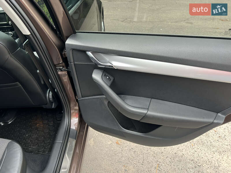 Универсал Skoda Octavia 2014 в Луцке