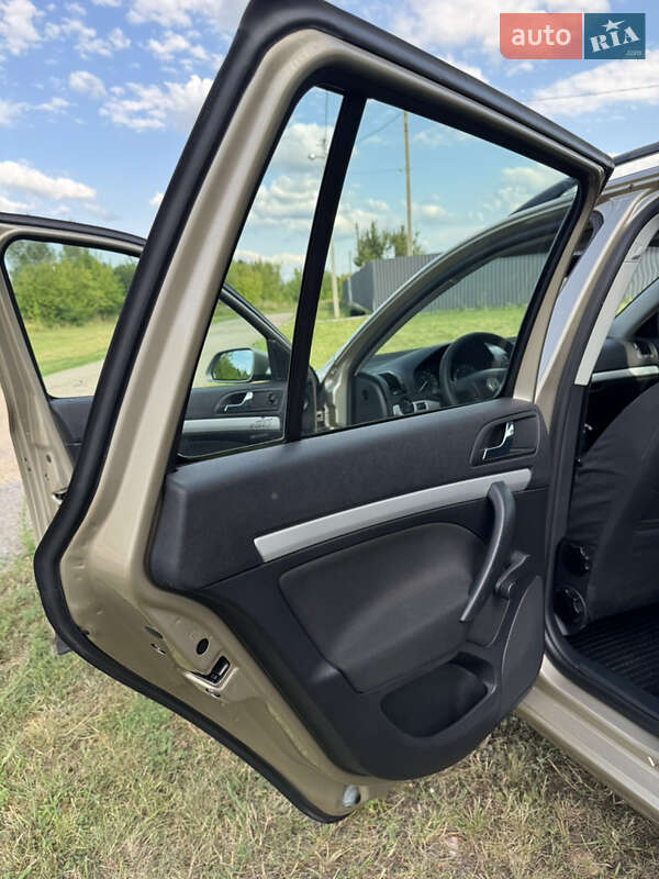 Универсал Skoda Octavia 2007 в Лубнах