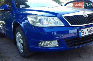 Лифтбек Skoda Octavia 2009 в 