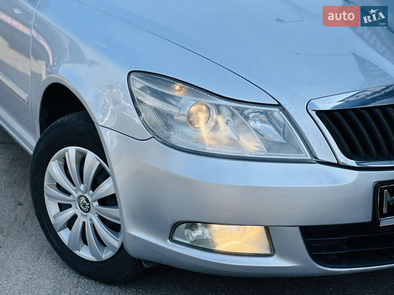 Лифтбек Skoda Octavia 2012 в Харькове