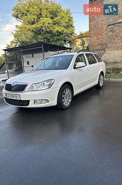 Универсал Skoda Octavia 2011 в 