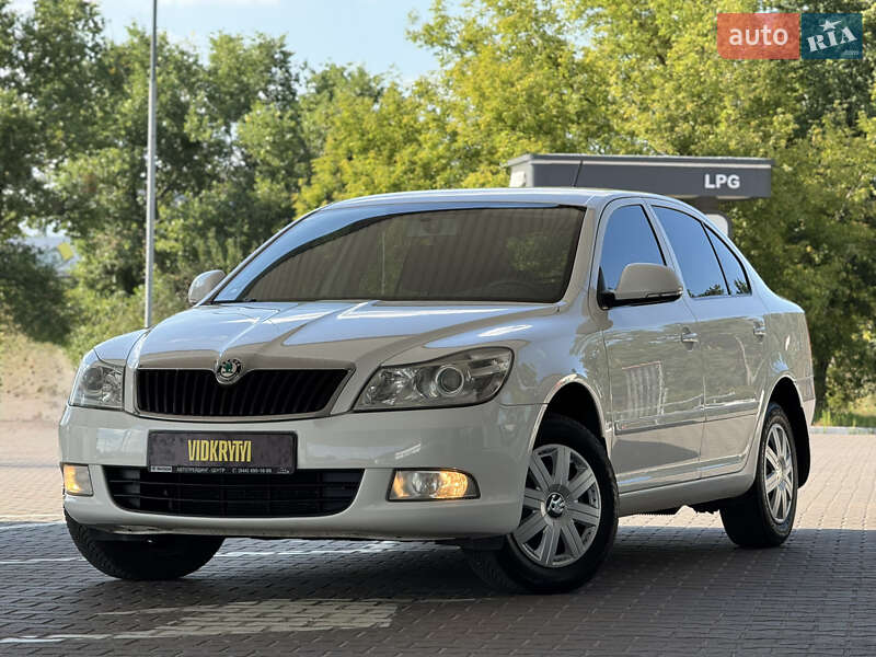 Лифтбек Skoda Octavia 2012 в Киеве