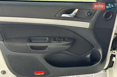 Лифтбек Skoda Octavia 2012 в 