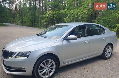 Лифтбек Skoda Octavia 2017 в Луцке