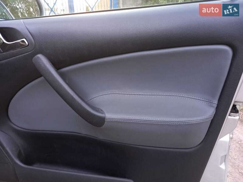 Універсал Skoda Octavia 2008 в Києві