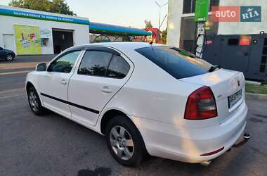 Лифтбек Skoda Octavia 2011 в 