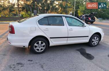 Лифтбек Skoda Octavia 2011 в 