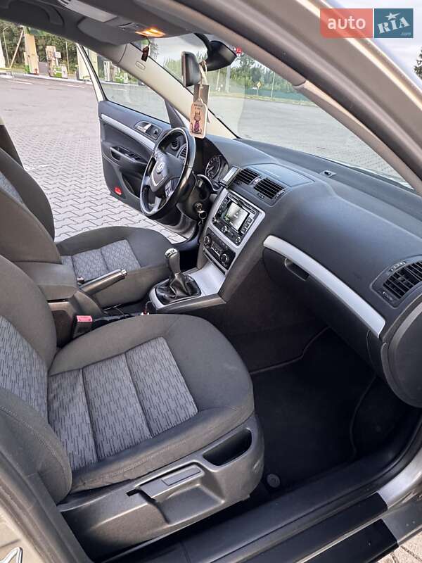 Универсал Skoda Octavia 2010 в Коломые фото 10 Универсал Skoda Octavia 2010 в Коломые