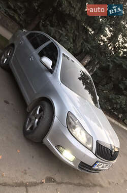 Лифтбек Skoda Octavia 2012 в Днепре