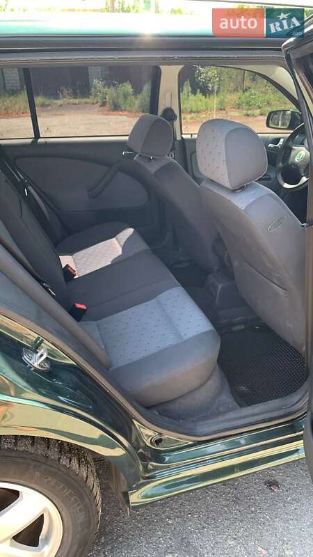 Универсал Skoda Octavia 2001 в Переяславе