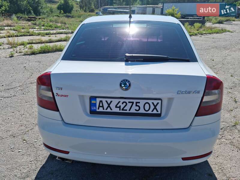 Лифтбек Skoda Octavia 2012 в Харькове