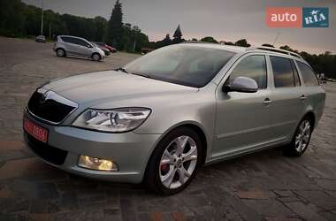 Универсал Skoda Octavia 2010 в 