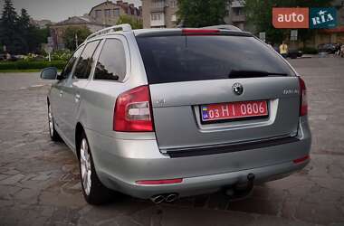 Универсал Skoda Octavia 2010 в 