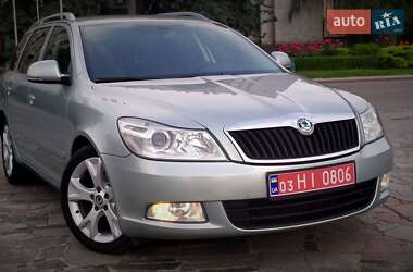 Универсал Skoda Octavia 2010 в 