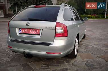 Универсал Skoda Octavia 2010 в 