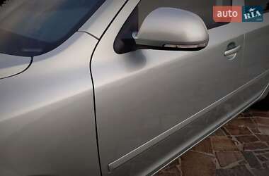 Универсал Skoda Octavia 2010 в 