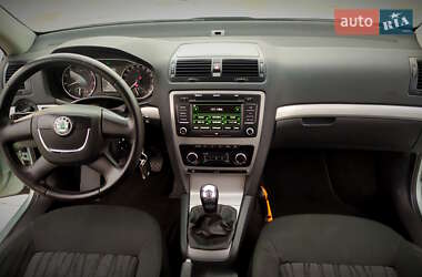 Универсал Skoda Octavia 2010 в 