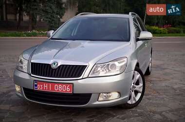 Универсал Skoda Octavia 2010 в 