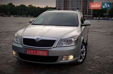 Универсал Skoda Octavia 2010 в 