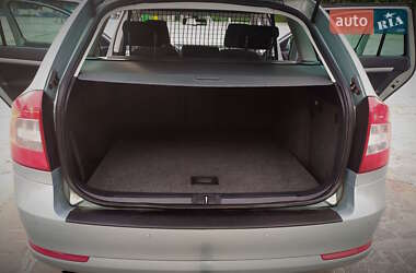 Универсал Skoda Octavia 2010 в 