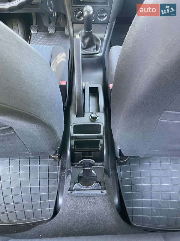 Универсал Skoda Octavia 2006 в Киеве
