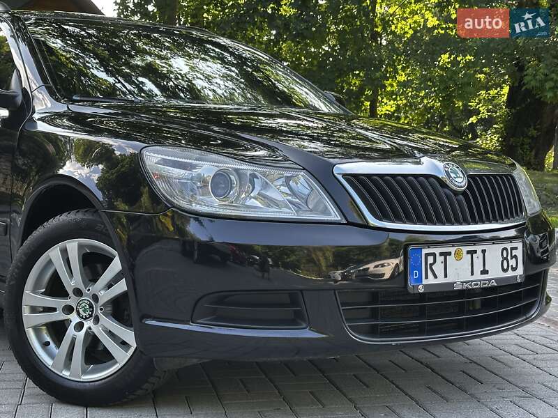 Універсал Skoda Octavia 2011 в Дрогобичі