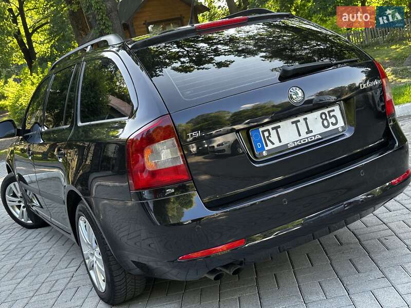Універсал Skoda Octavia 2011 в Дрогобичі