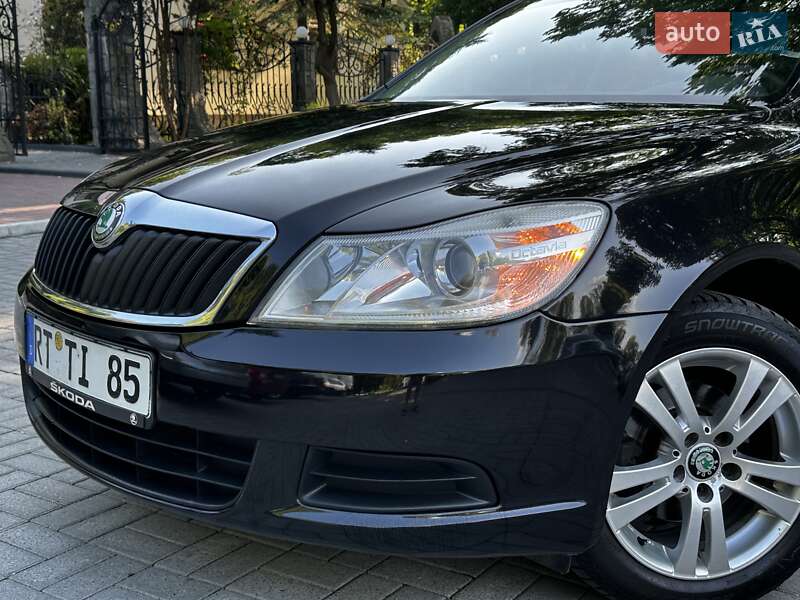 Універсал Skoda Octavia 2011 в Дрогобичі
