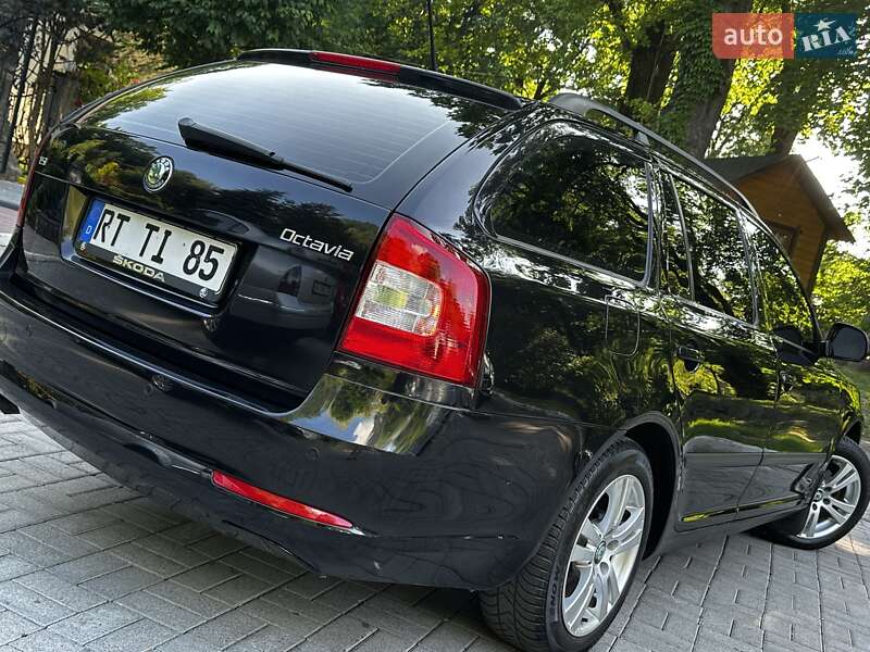 Універсал Skoda Octavia 2011 в Дрогобичі