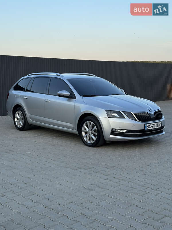 Універсал Skoda Octavia 2018 в Летичіві