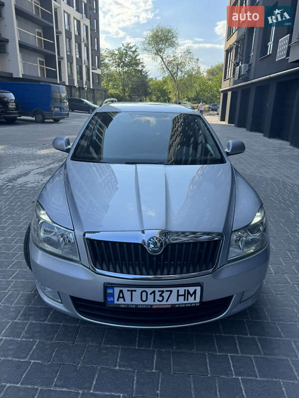 Универсал Skoda Octavia 2012 в Ивано-Франковске