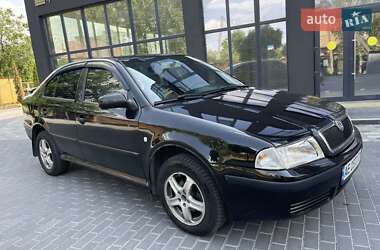 Лифтбек Skoda Octavia 2008 в 