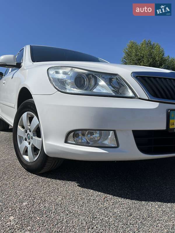 Лифтбек Skoda Octavia 2011 в Киеве
