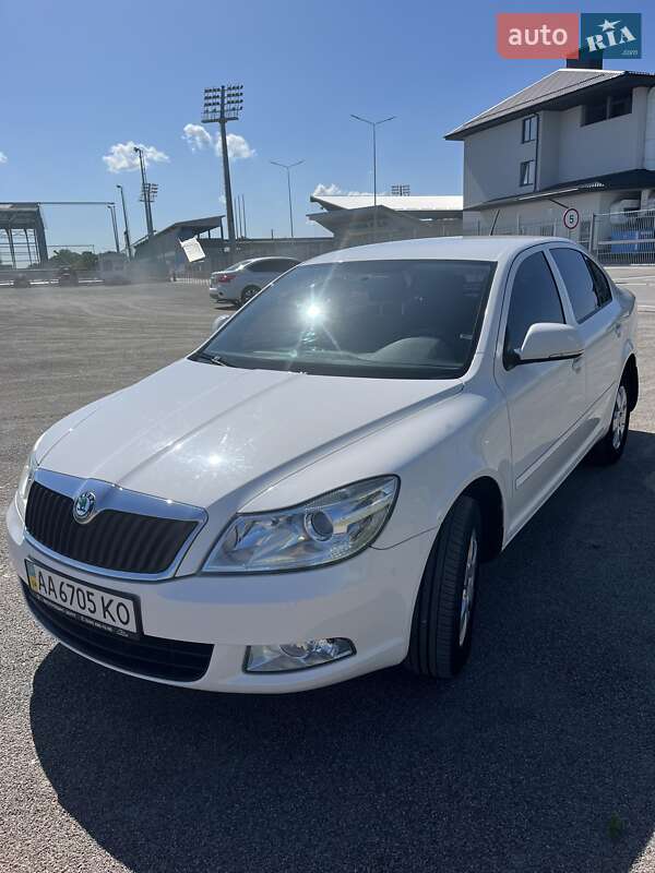 Лифтбек Skoda Octavia 2011 в Киеве