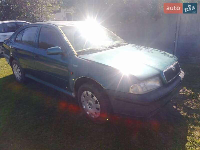 Skoda Octavia 1999