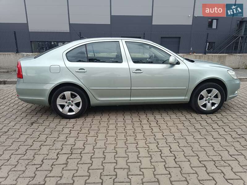 Ліфтбек Skoda Octavia 2012 в Івано-Франківську фото 3 Ліфтбек Skoda Octavia 2012 в Івано-Франківську