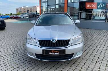 Лифтбек Skoda Octavia 2011 в 