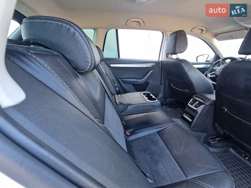 Универсал Skoda Octavia 2016 в Днепре