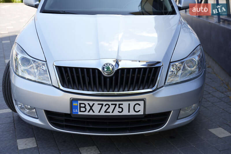 Лифтбек Skoda Octavia 2009 в 