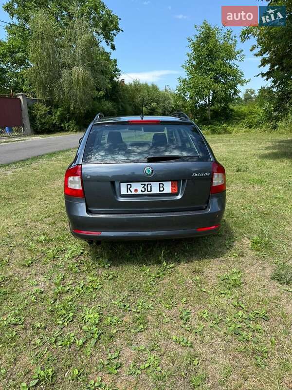 Универсал Skoda Octavia 2011 в Мукачево